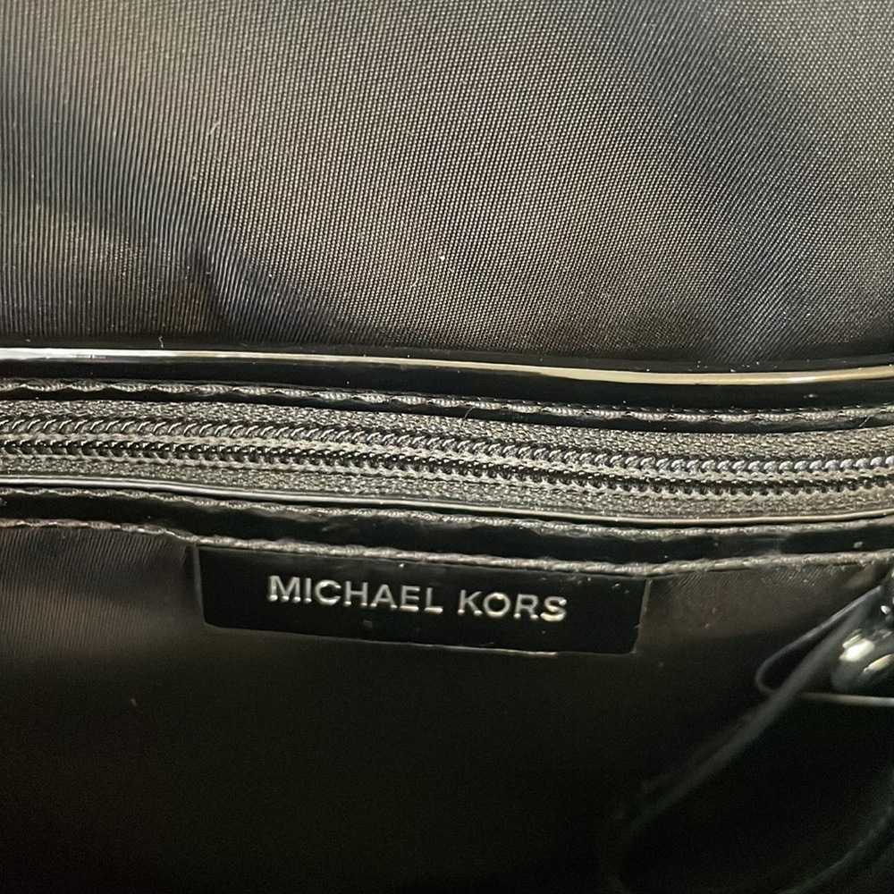 Michael Kors bag pack - Picture 6 of 7